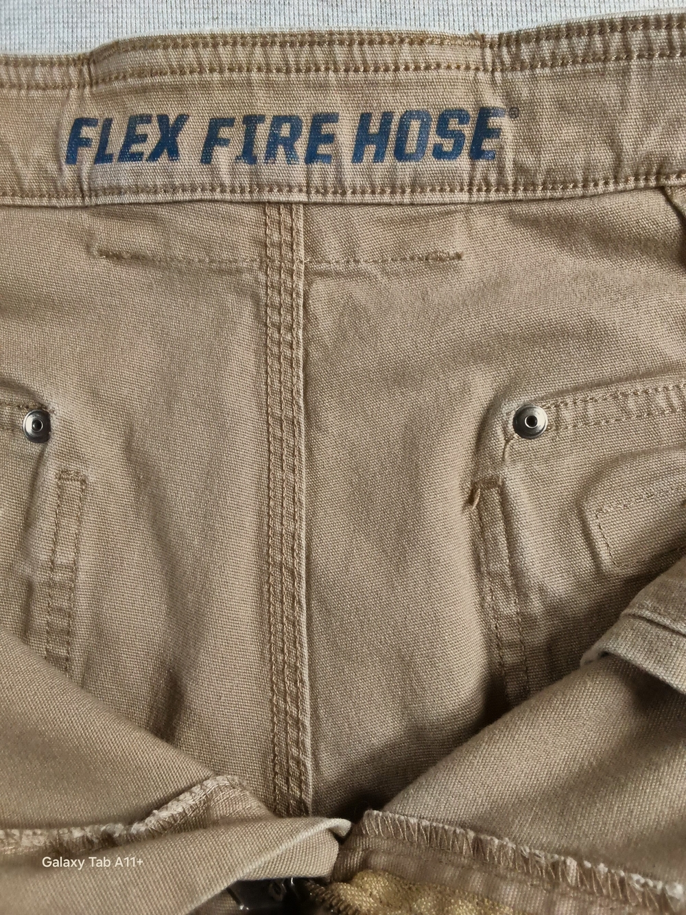 DULUTH FLEX FIRE HOSE Khaki Work Pants 38X28 Great Condition Cargo style 38x 28
